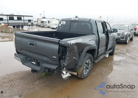 2022 Toyota Tacoma Trd Off Road z USA, uszkodzony, nr VIN 3TMCZ5AN6NM527409